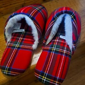 Potterybarn plaid bedroom slippers, size medium.